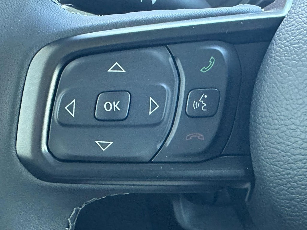 Jeep Wrangler Vehicle Full-screen Gallery Image 13