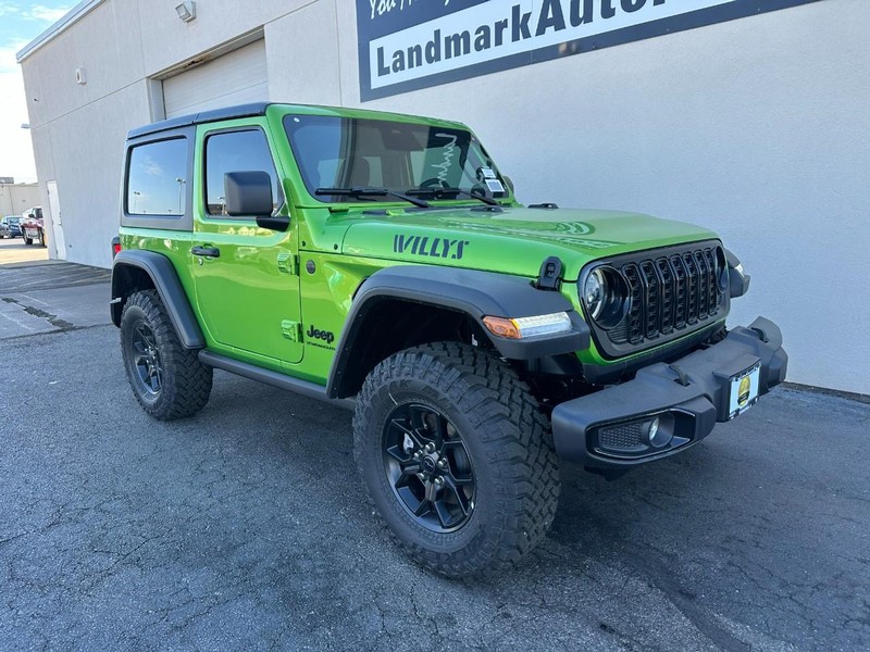Jeep Wrangler Vehicle Full-screen Gallery Image 2