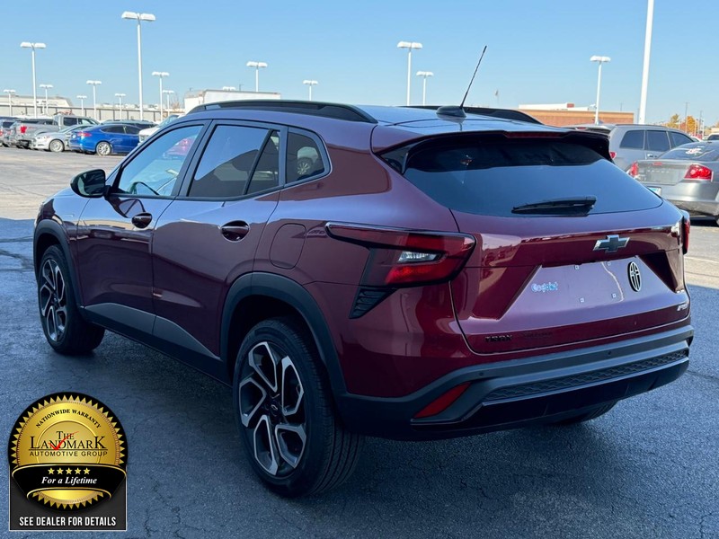 Chevrolet Trax Vehicle Full-screen Gallery Image 06