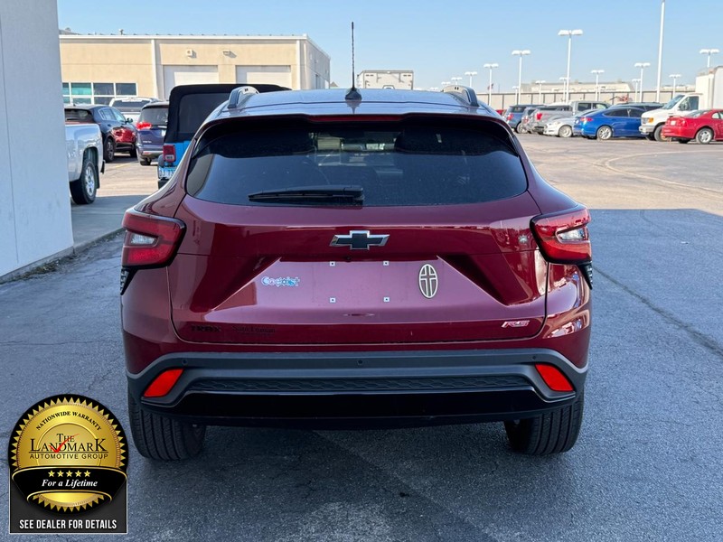 Chevrolet Trax Vehicle Full-screen Gallery Image 07