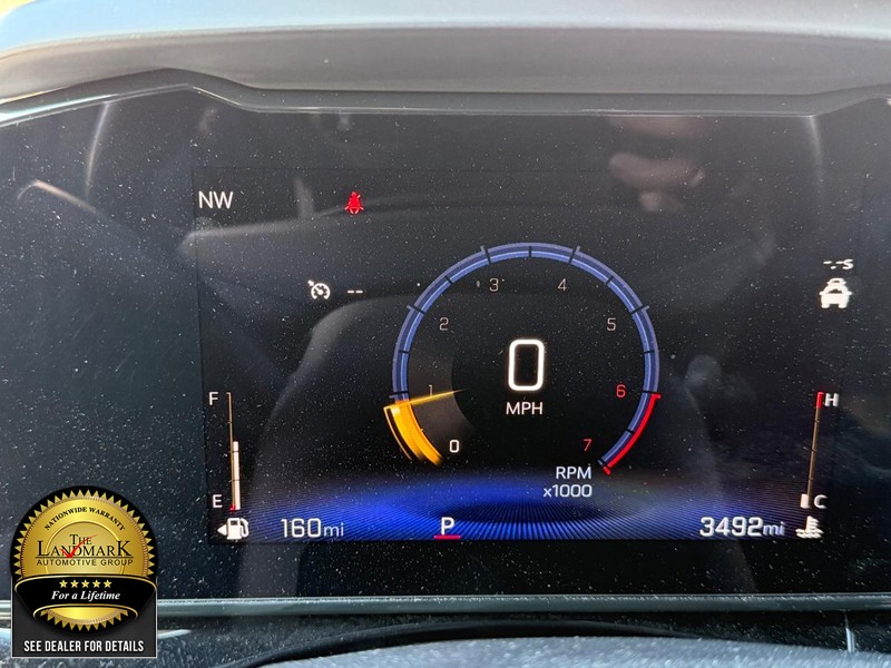 Chevrolet Trax Vehicle Full-screen Gallery Image 12