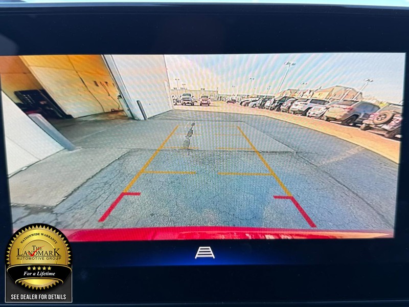 Chevrolet Trax Vehicle Full-screen Gallery Image 13