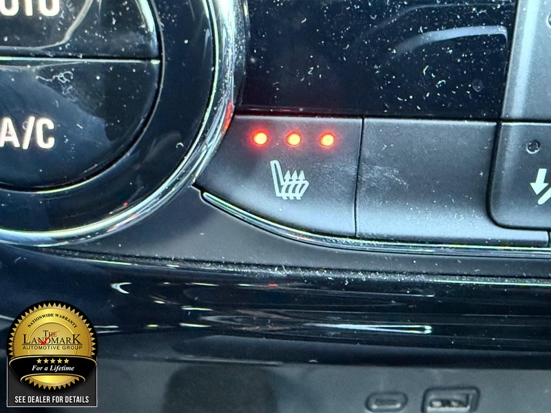 Chevrolet Trax Vehicle Full-screen Gallery Image 14