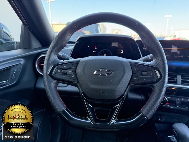 Chevrolet Trax Vehicle Full-screen Gallery Image 17