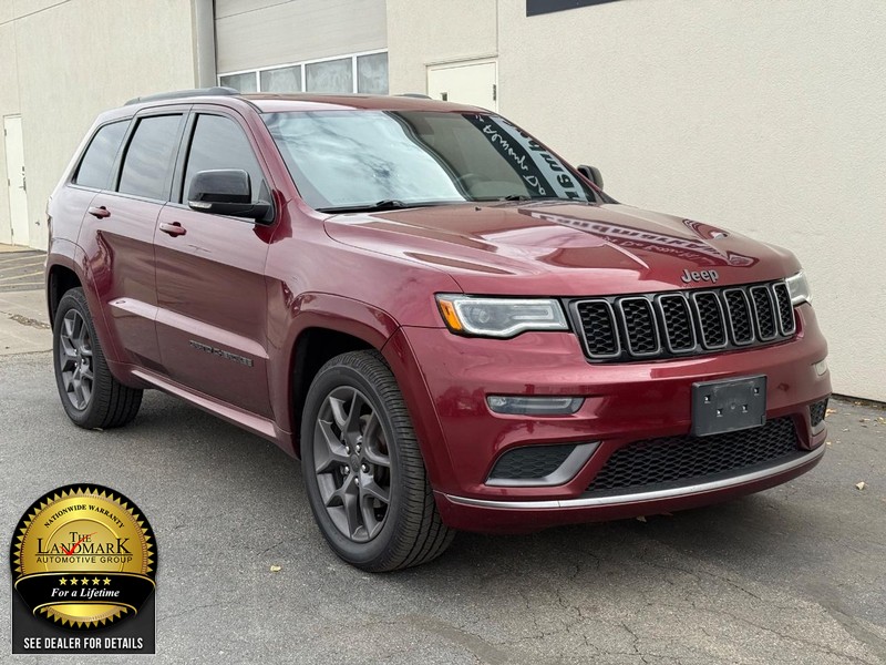 Jeep Grand Cherokee Vehicle Full-screen Gallery Image 2