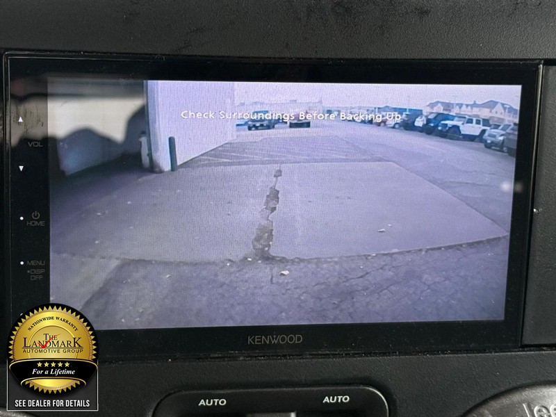 Jeep Wrangler Unlimited Vehicle Full-screen Gallery Image 13