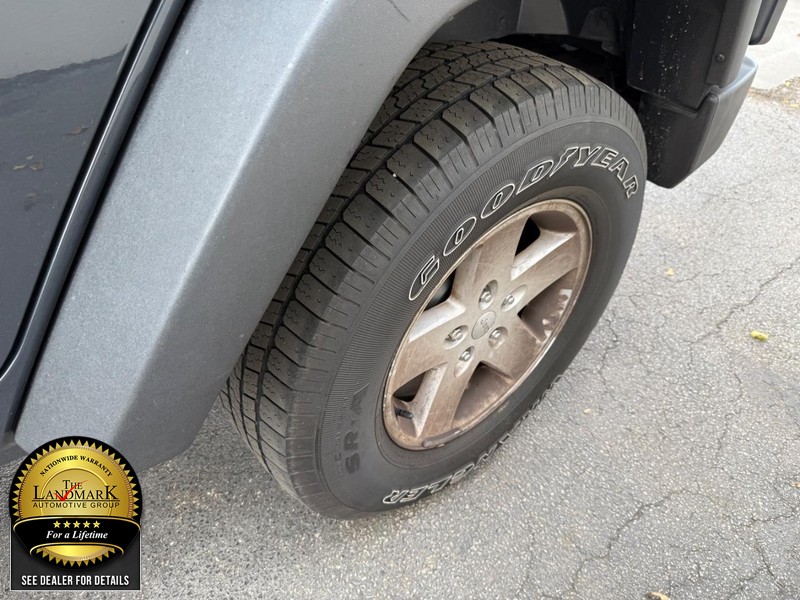 Jeep Wrangler Unlimited Vehicle Full-screen Gallery Image 21