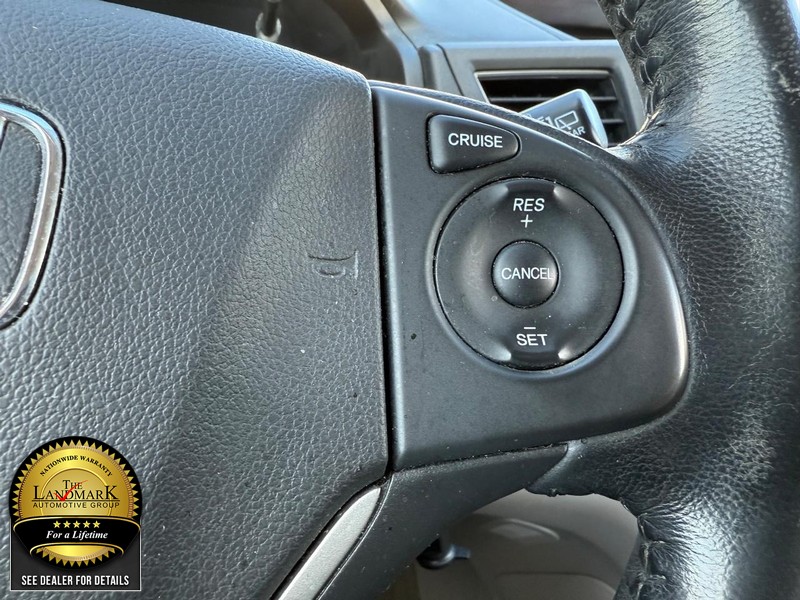 Honda CR-V Vehicle Full-screen Gallery Image 11