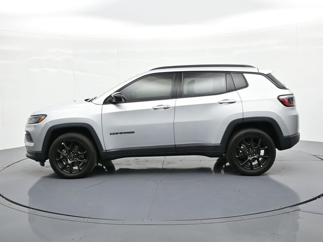 2026 Jeep Compass Altitude Special Edition - Photo 9