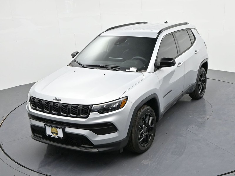 Jeep Compass Vehicle Full-screen Gallery Image 18
