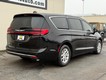 2026 Chrysler Pacifica Select thumbnail image 03