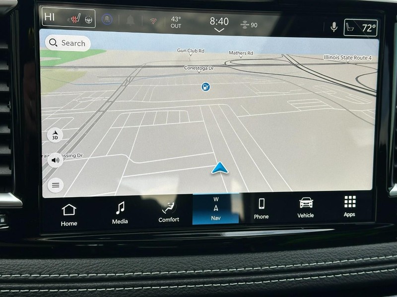 Chrysler Pacifica Vehicle Full-screen Gallery Image 14