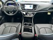 2026 Chrysler Pacifica Limited thumbnail image 06