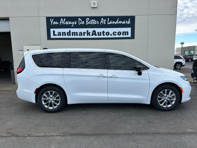 Springfield IL 2026 Chrysler Pacifica more details - chrysler pacifica