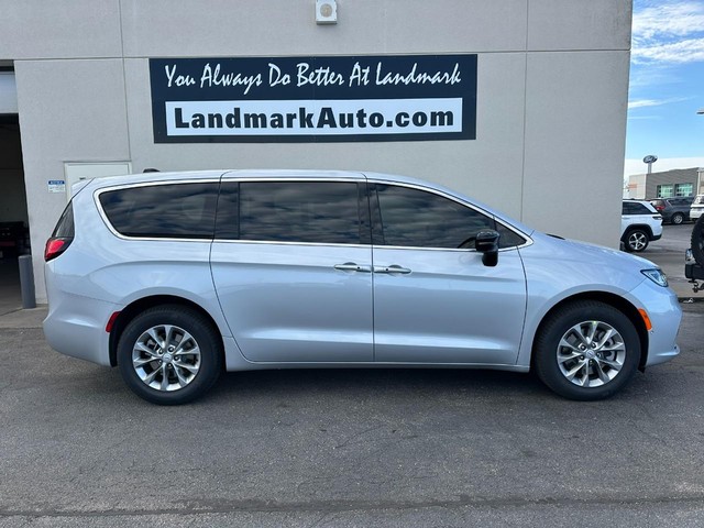 Springfield IL 2026 Chrysler Pacifica more details - chrysler pacifica