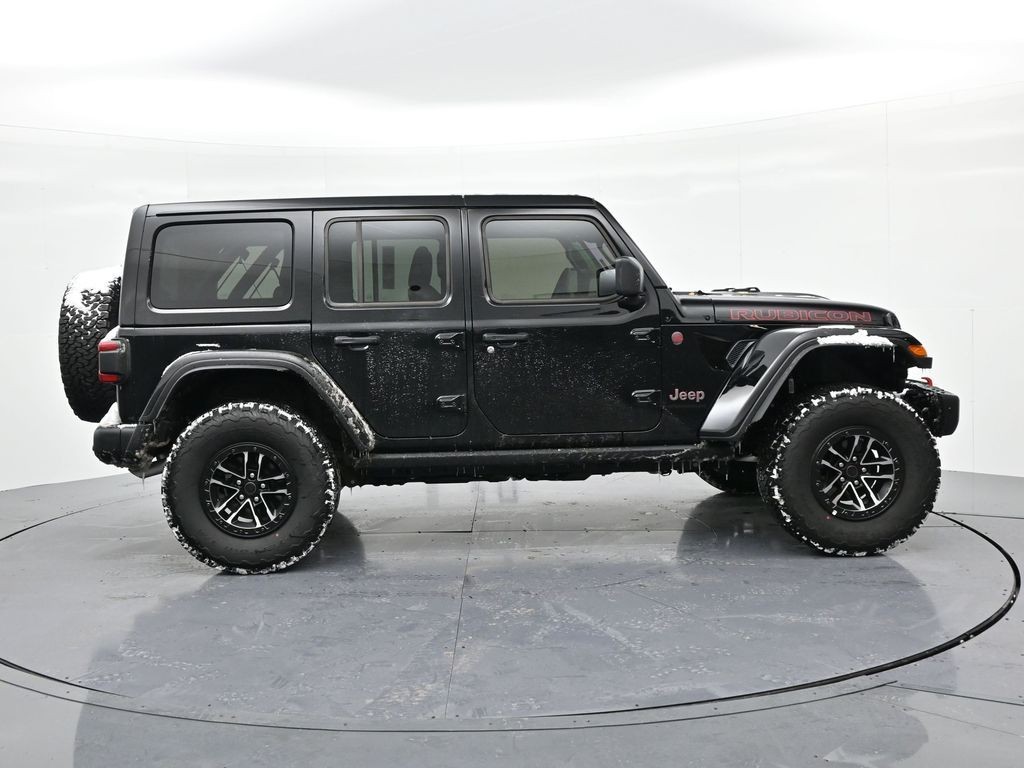 Jeep Wrangler Vehicle Full-screen Gallery Image 5