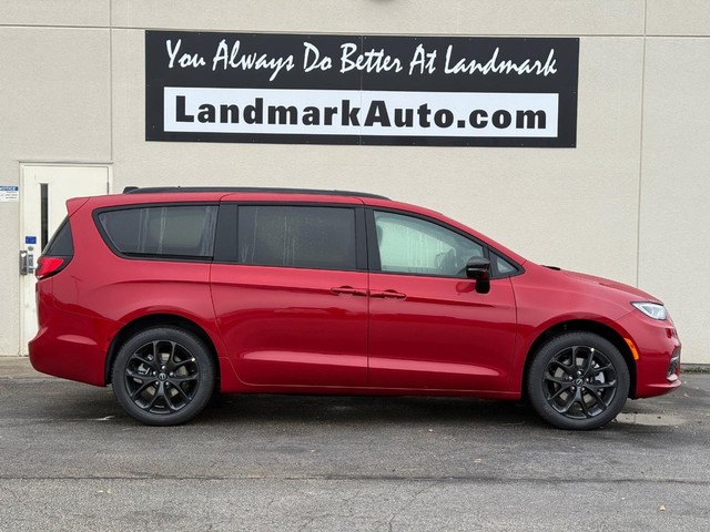 Springfield IL 2026 Chrysler Pacifica more details - chrysler pacifica