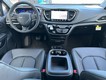 2026 Chrysler Pacifica Select thumbnail image 06