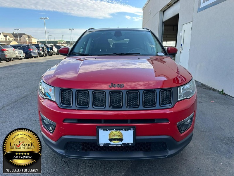 Jeep Compass Vehicle Full-screen Gallery Image 9