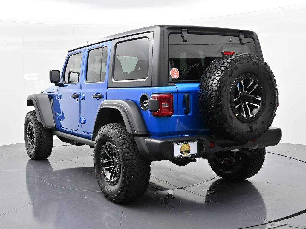 Jeep Wrangler Vehicle Full-screen Gallery Image 8