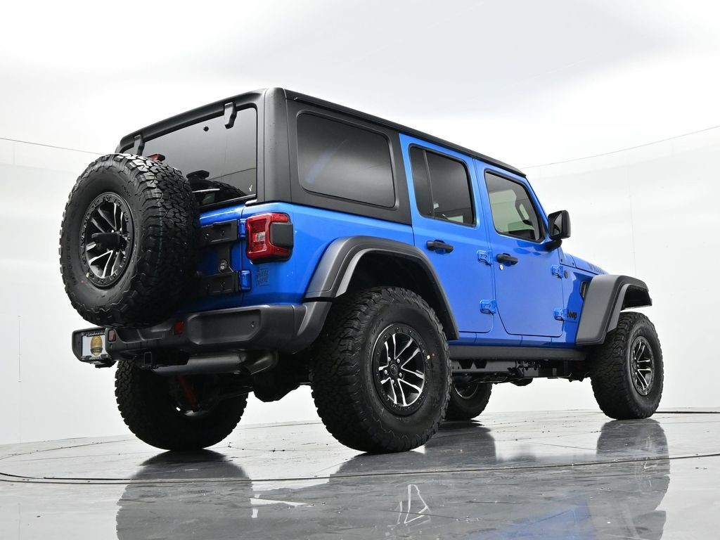 Jeep Wrangler Vehicle Full-screen Gallery Image 22