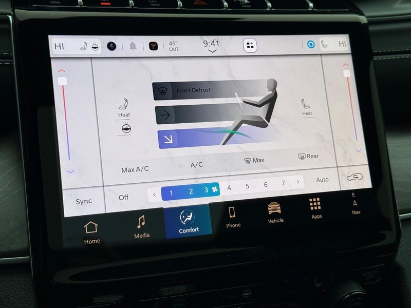 Jeep Grand Cherokee Vehicle Full-screen Gallery Image 14