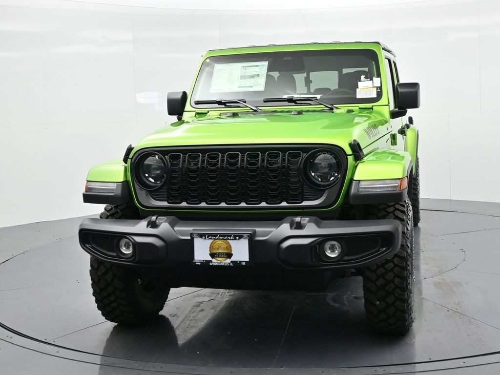 Jeep Gladiator Vehicle Full-screen Gallery Image 3