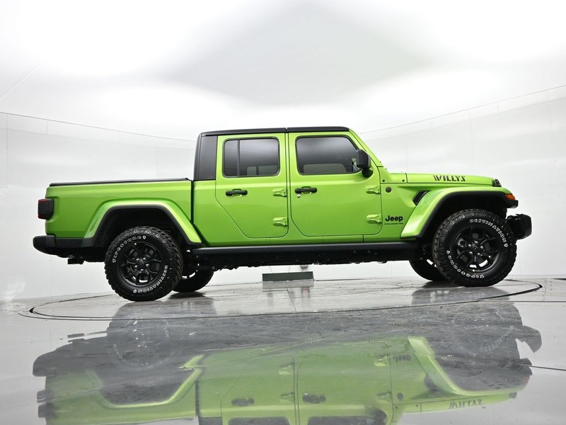 Jeep Gladiator Vehicle Full-screen Gallery Image 19