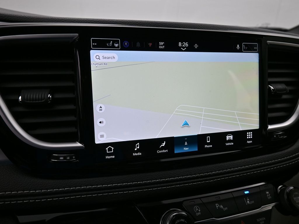 Chrysler Pacifica Vehicle Full-screen Gallery Image 10