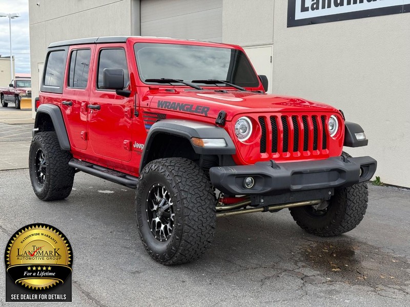 Jeep Wrangler Unlimited Vehicle Full-screen Gallery Image 2