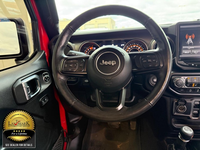 Jeep Wrangler Unlimited Vehicle Full-screen Gallery Image 17