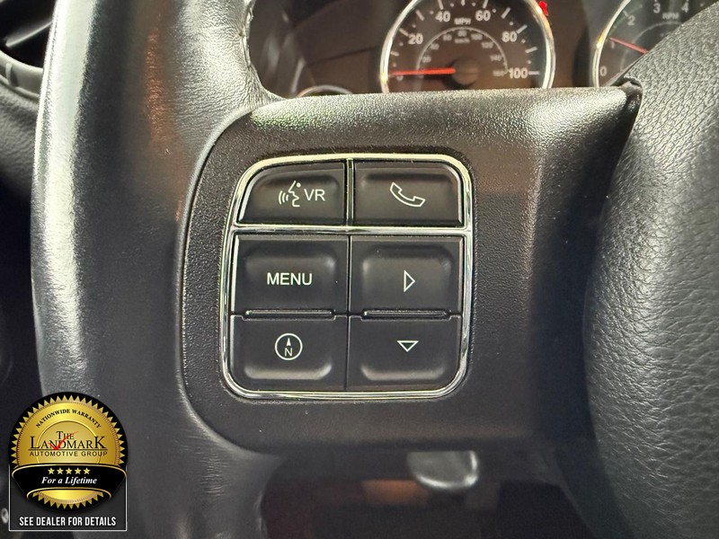 Jeep Wrangler Vehicle Full-screen Gallery Image 10