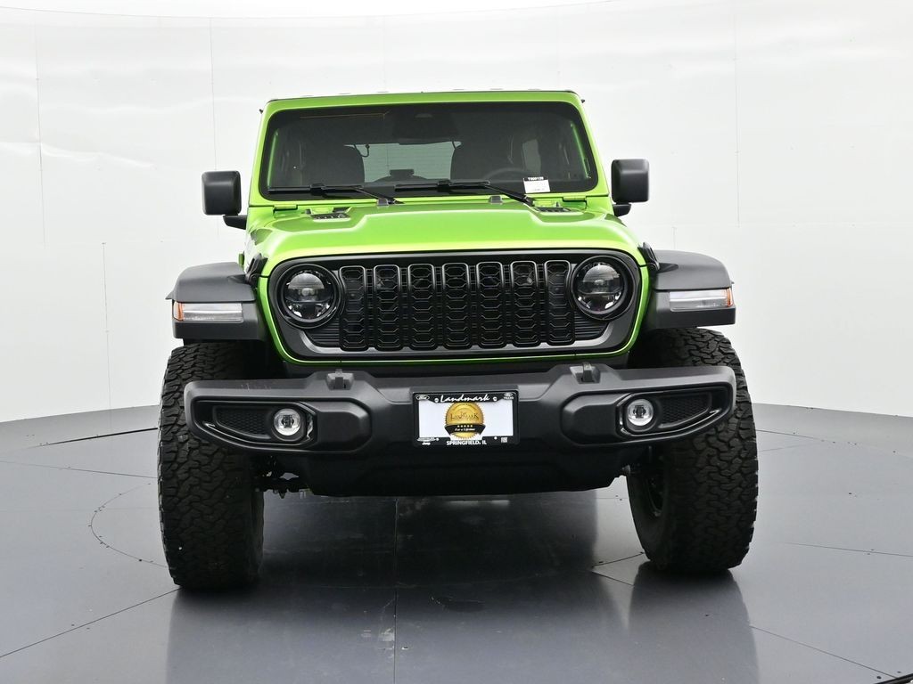 Jeep Wrangler Vehicle Full-screen Gallery Image 3