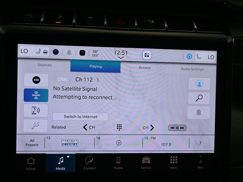 Jeep Grand Cherokee Vehicle Full-screen Gallery Image 11