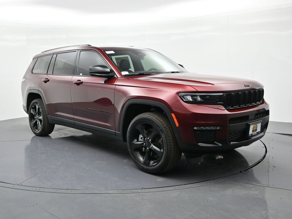 Jeep Grand Cherokee L Vehicle Full-screen Gallery Image 4