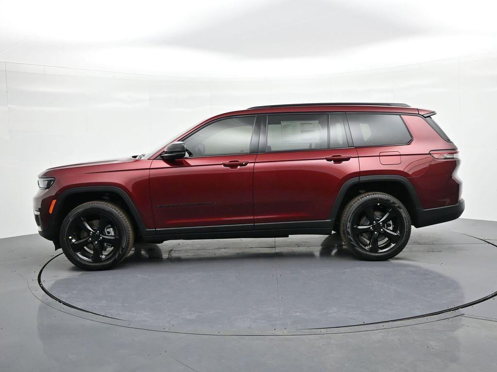 Jeep Grand Cherokee L Vehicle Full-screen Gallery Image 9