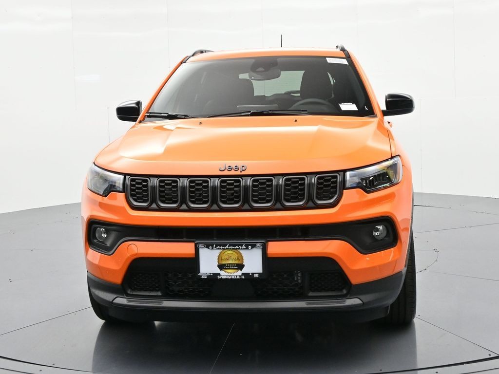 Jeep Compass Vehicle Full-screen Gallery Image 3