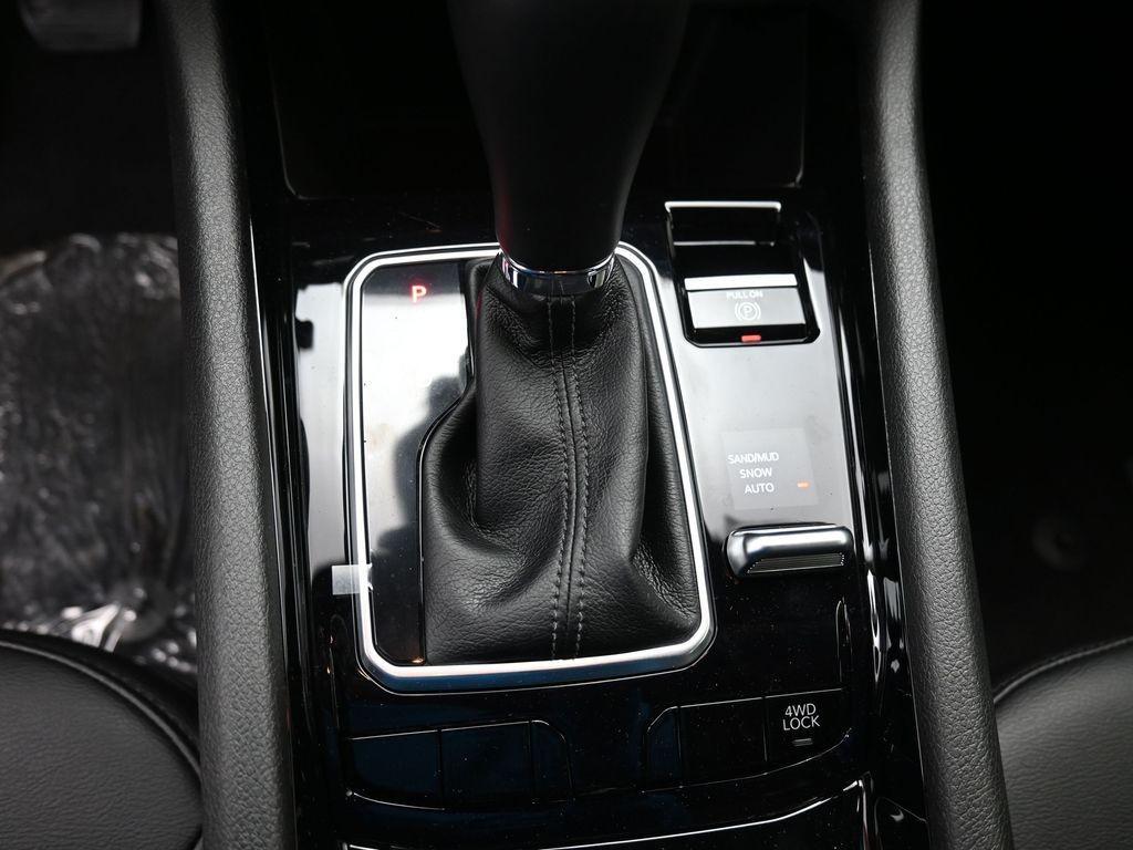 Jeep Compass Vehicle Full-screen Gallery Image 12