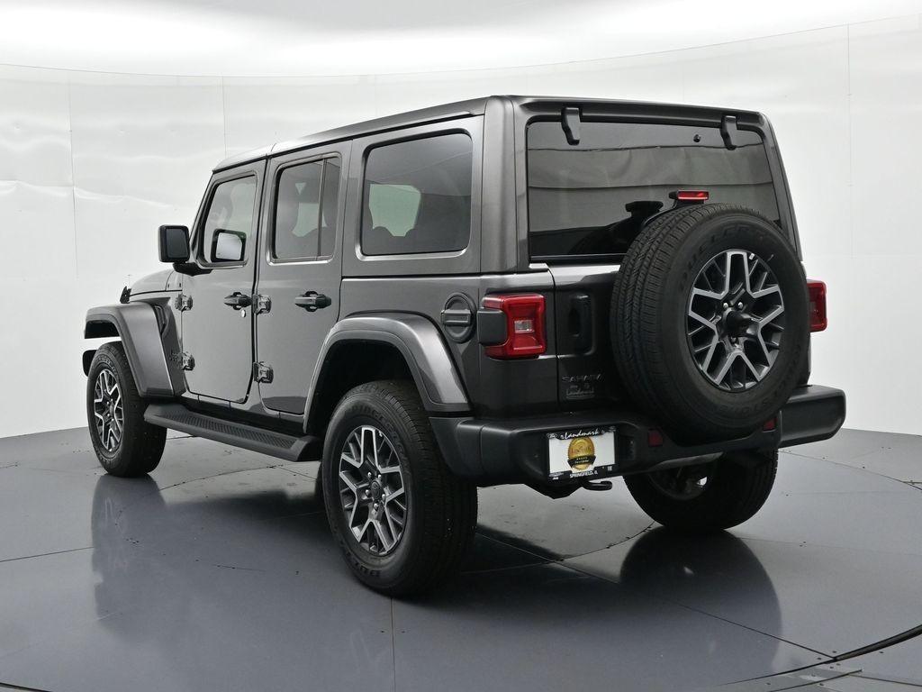 Jeep Wrangler Vehicle Full-screen Gallery Image 8