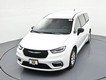 2026 Chrysler Pacifica Select thumbnail image 32