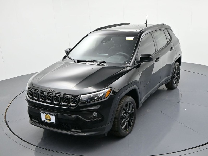 Jeep Compass Vehicle Full-screen Gallery Image 19