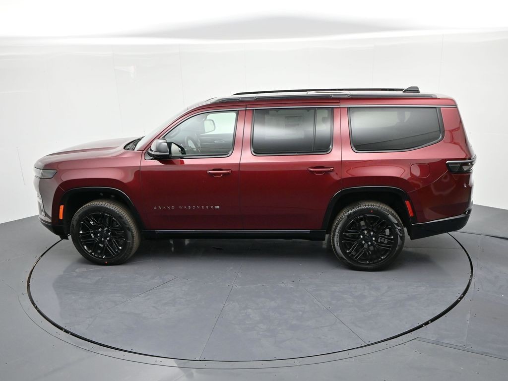 Jeep Grand Wagoneer Vehicle Full-screen Gallery Image 22