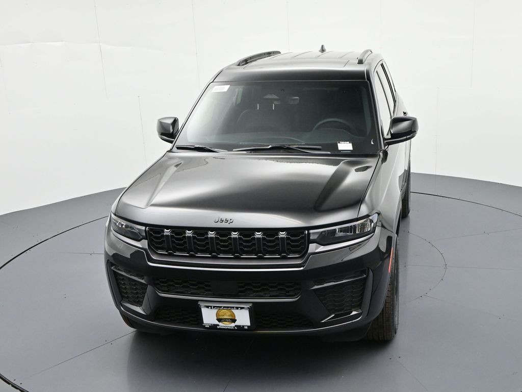 Jeep Grand Cherokee Vehicle Full-screen Gallery Image 25