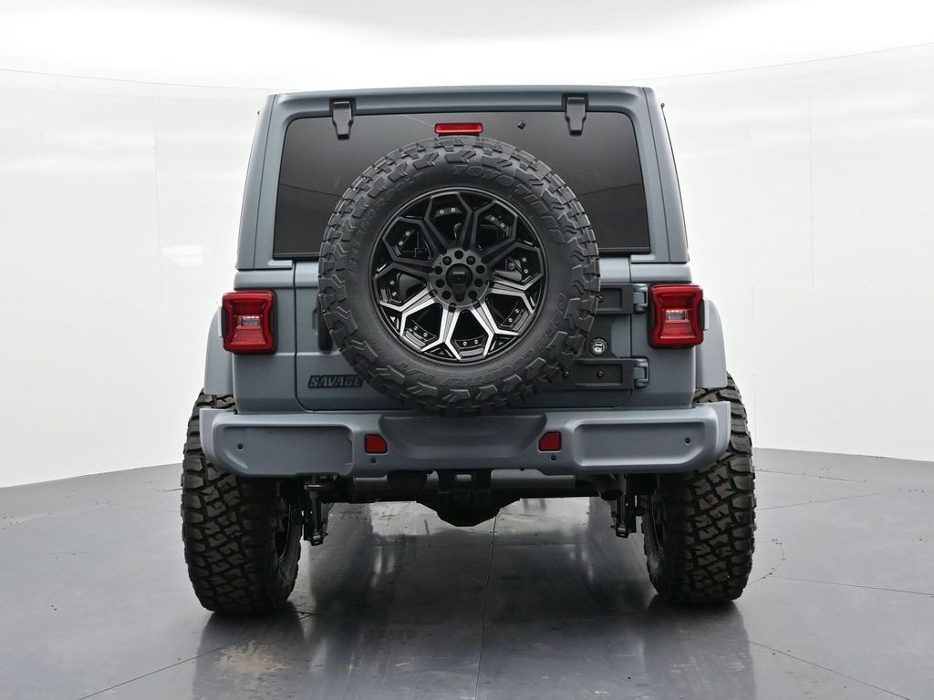 Jeep Wrangler Vehicle Full-screen Gallery Image 7