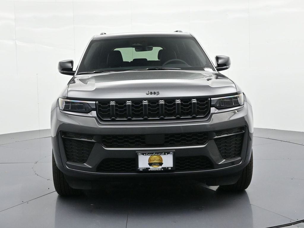 Jeep Grand Cherokee Vehicle Full-screen Gallery Image 3