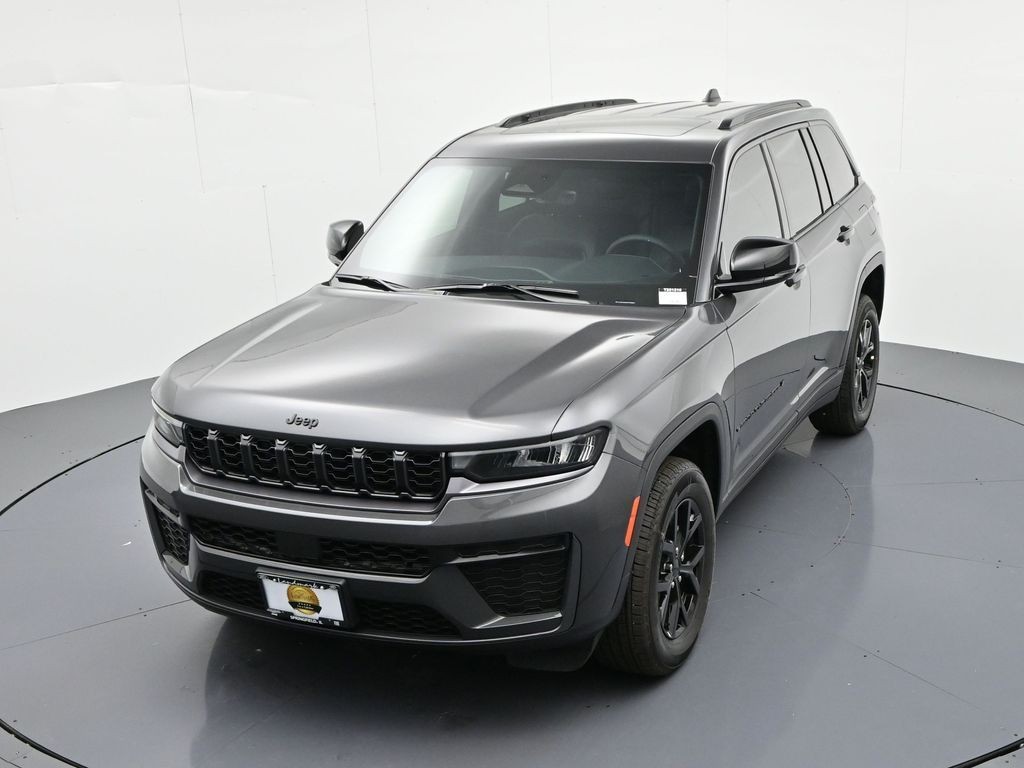Jeep Grand Cherokee Vehicle Full-screen Gallery Image 27