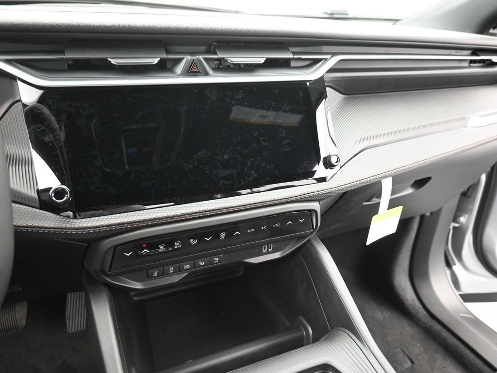 Jeep Cherokee Vehicle Full-screen Gallery Image 10
