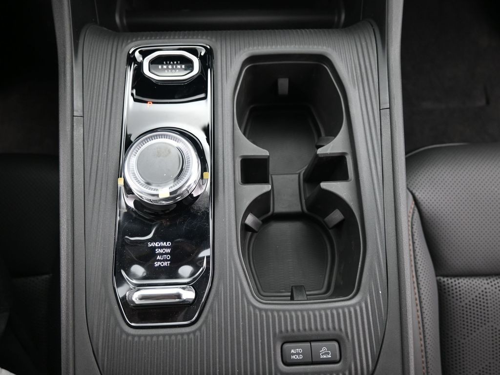 Jeep Cherokee Vehicle Full-screen Gallery Image 12