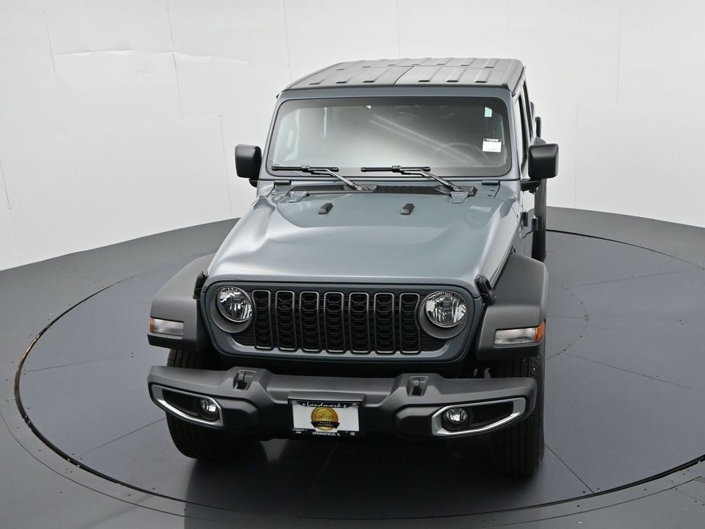 Jeep Gladiator Vehicle Full-screen Gallery Image 17
