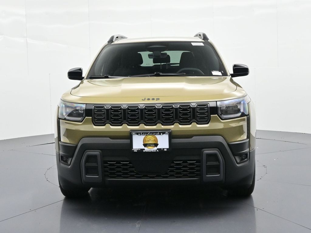 Jeep Cherokee Vehicle Full-screen Gallery Image 3
